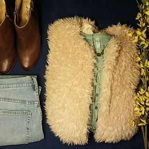 Design lab faux fur vest